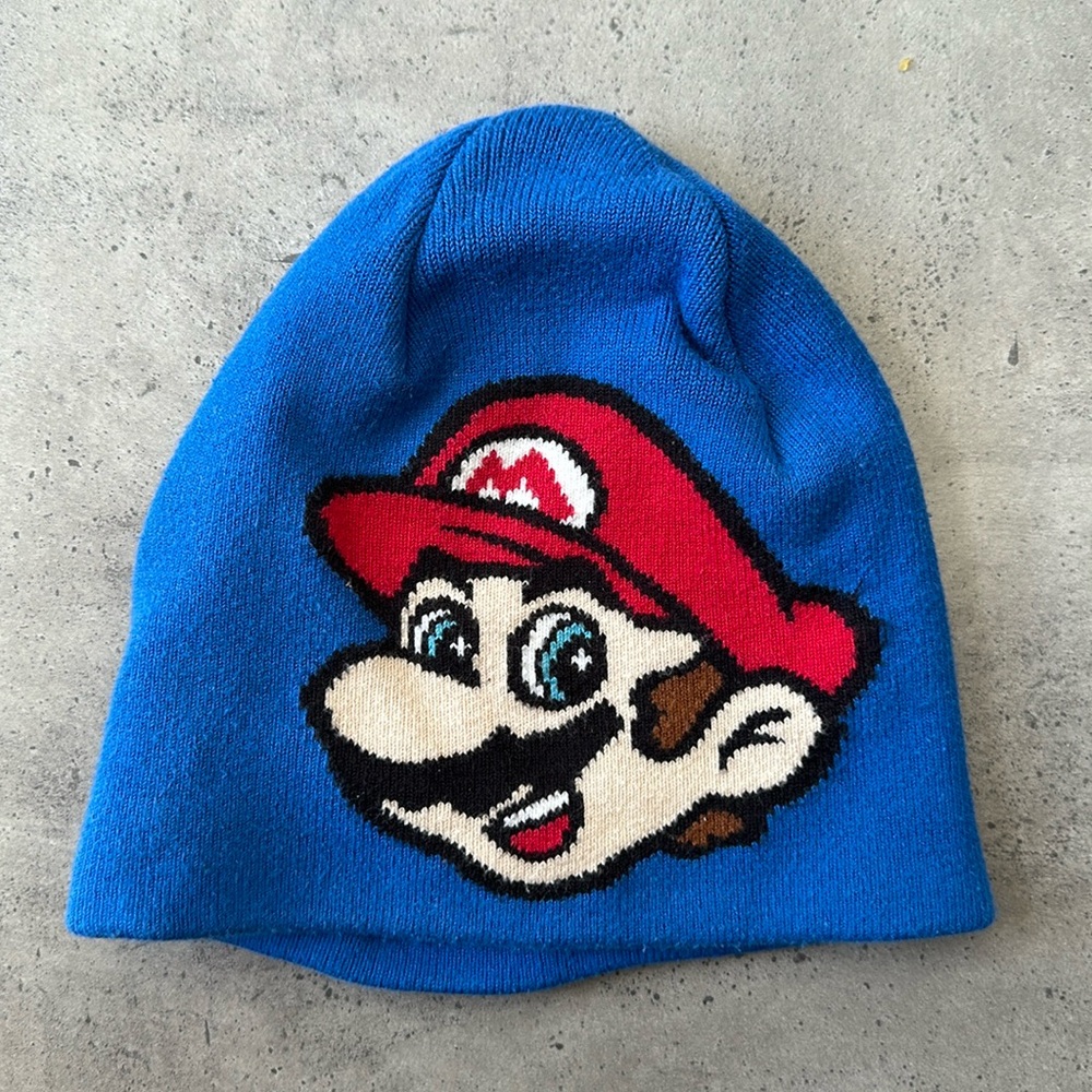 Super Mario beanie